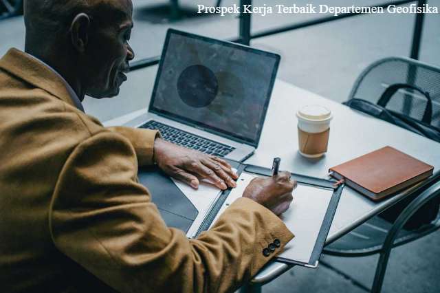 Prospek Kerja Terbaik Departemen Geofisika di Indonesia